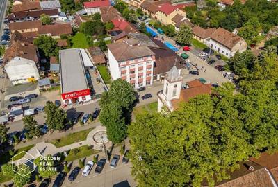 Cladire cu 24 camere, langa Castelul Regal Savarsin - 2