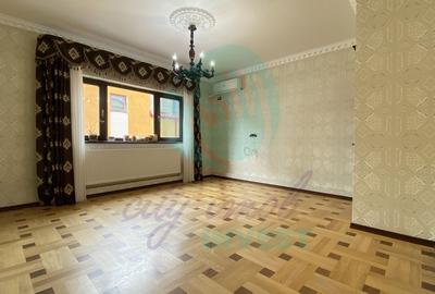 Apartament cu 5 camere circular în Primăverii