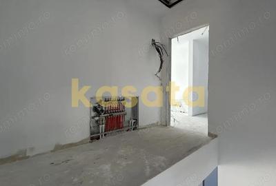 Casă cu 4 camere cu Teren 310 Mp în Balotești