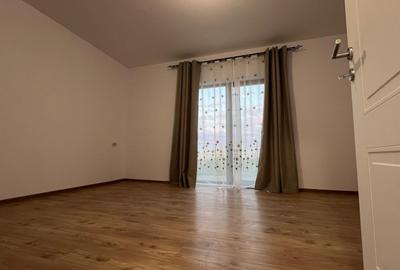 Case individuale cu 3 camere | Parter | 78 mp | Dascălu – Liniște, Natură, Acces - 9