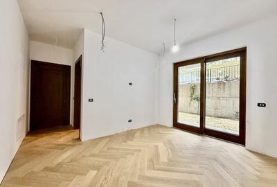 Apartament cu 3 camere decomandat în Furnica - 12