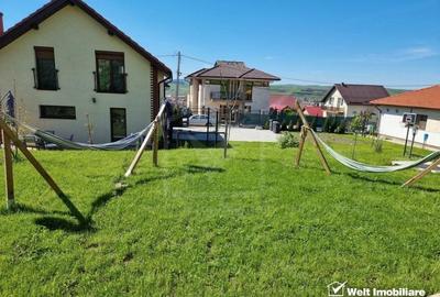 De vanzare doua case, teren 1000 mp, Sannicoara - 2