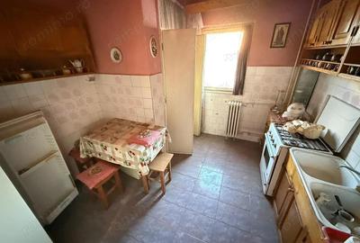 Apartament cu 3 camere semidecomandat în Complex Studențesc - 8