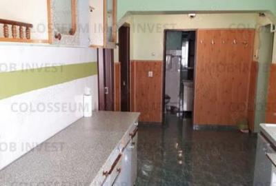 Apartament 2 camere, decomandat - zona Racadau - 7