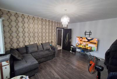 Garsoniera mobilata - utilata ~ 37 mp ~ { Piata Rahova } - 1