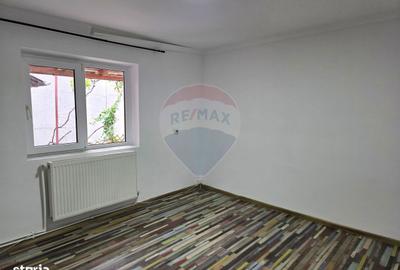 Casă cu 4 camere în Băceni