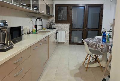 Apartament cu 3 camere semidecomandat în Bucureștii Noi - 2