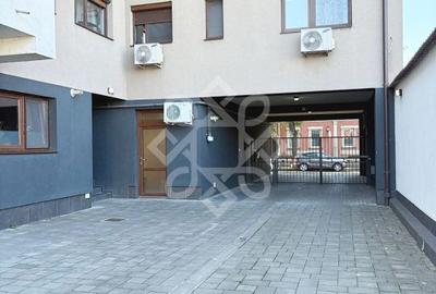 Apartament cu 2 camere decomandat în Ciupercenii Noi - 15