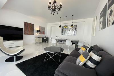 Apartament cu 4 camere decomandat, mobilat în Primăverii