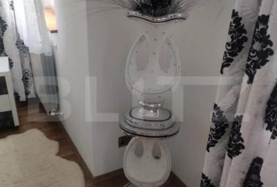 Casă cu 8 camere cu Teren 488 Mp în Marginea - 1