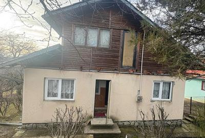 Casă cu 3 camere cu Teren 476 Mp în Plai - 2