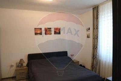 Casă cu 4 camere cu Teren 250 Mp în Calea Clujului