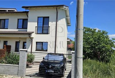 Casă cu 4 camere în Moșnița Veche - 2