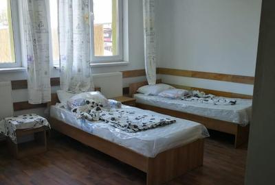 Inchiriere spatiu str Isaccei capacitate maxim 20 persoane - 6