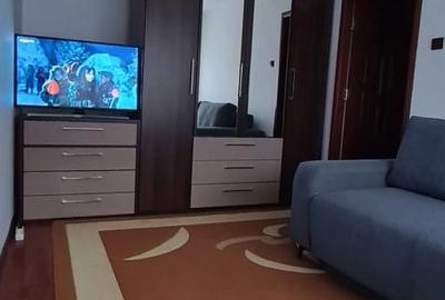 Apartament cu 2 camere semidecomandat în Central - 1