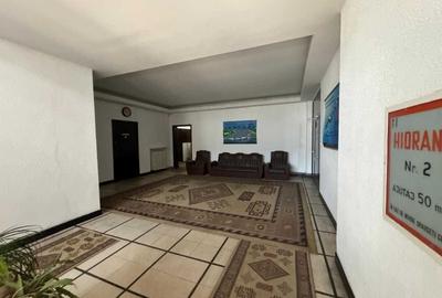 Spațiu comercial, de 3,167 mp, în Central - 7