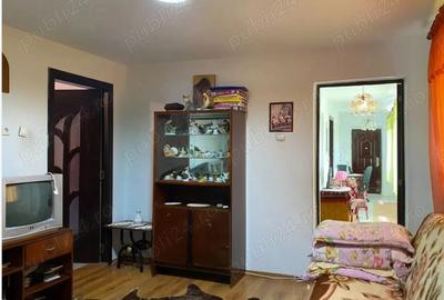 Casă cu 3 camere cu Teren 584 Mp în Negoiești - 2