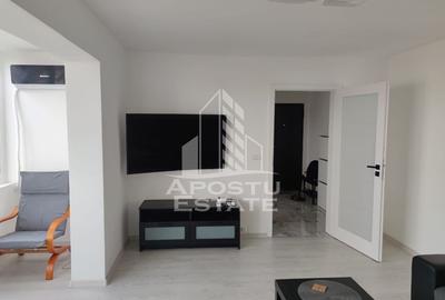 Apartament cu 4 camere, centrala proprie, zona Cetatii - 3