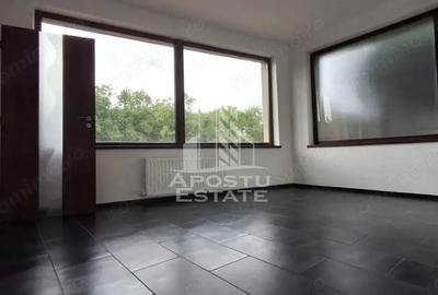 Spațiu comercial, de 160 mp, în Subcetate - 15