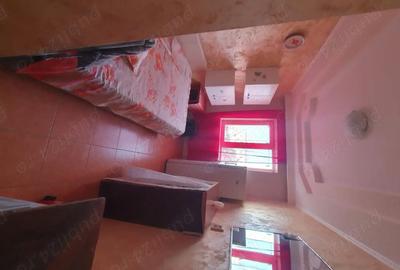 Garsonieră decomandată în Central - 1