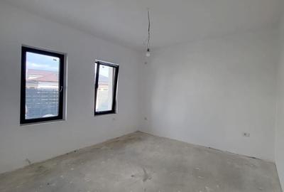 Casă cu 3 camere cu Teren 320 Mp în Central - 4