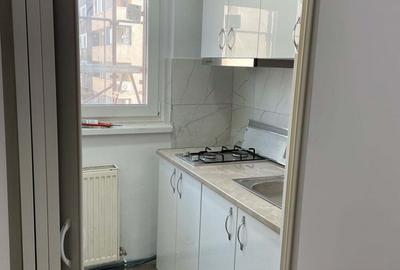 Proprietar inchiriez garsoniera Titan - 2