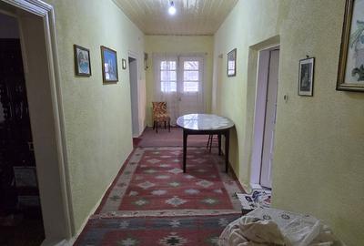 Casă cu 5 camere cu Teren 703 Mp în Central - 15