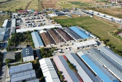 Spatiu Industrial - Zona Autostrazii A3 - Curte / Parcari - 11