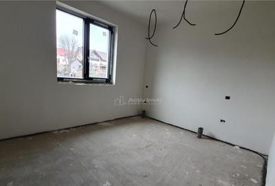 Casă cu 7 camere cu Teren 450 Mp în Moara - 1