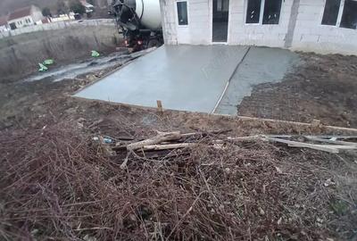 Vand casa cu teren 5800 mp - 1