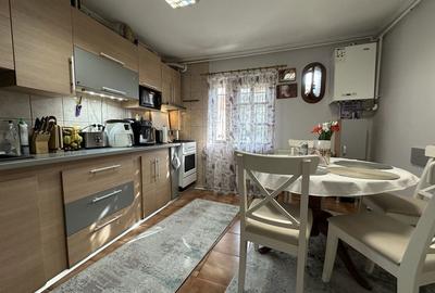 Apartament cu 2 camere decomandat în Central - 2