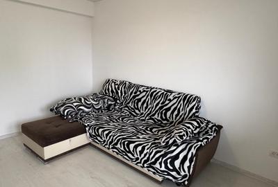 Garsonieră decomandată, mobilată în Sud