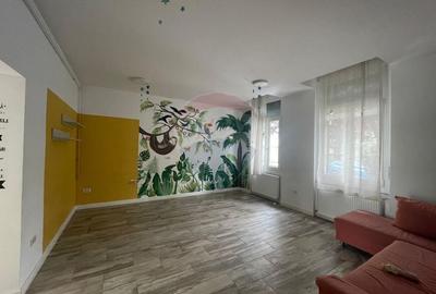 Casa / Spatiu comercial cu 6 camere de inchiriat in zona centrala - 3