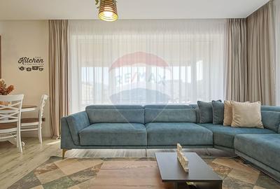 Apartament cu 4 camere decomandat, mobilat în Tractorul - 24