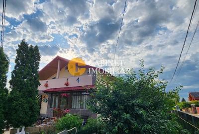 Casa de vânzare Valea Adanca, 4 camere,  zonă principala, Toate utilit - 5