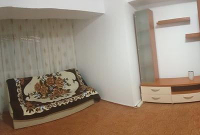 Apartament cu 2 camere decomandat în Central - 1