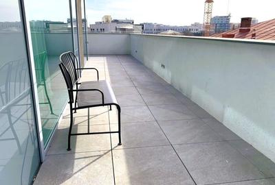 Apartament cu 3 camere decomandat în P-ța Victoriei - 9