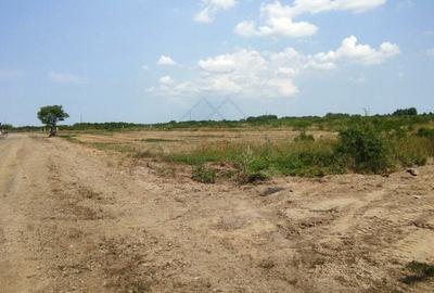 Teren Construcții intravilan de 664 mp, în Urseni - 5