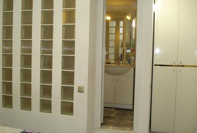 Apartament cu 4 camere decomandat în Lipovei - 5
