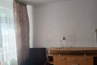 Apartament cu 2 camere decomandat în Central - 1