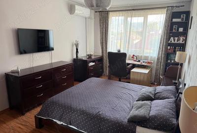 Apartament cu 3 camere decomandat în Astra - 3