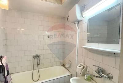 Casă cu 3 camere cu Teren 140 Mp în Central - 11