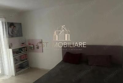 Apartament de vanzare cu 2 camere / Curte proprie / Dumbravita - 2