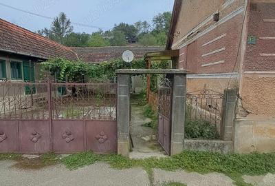 Casă cu 4 camere în Nadăș - 2