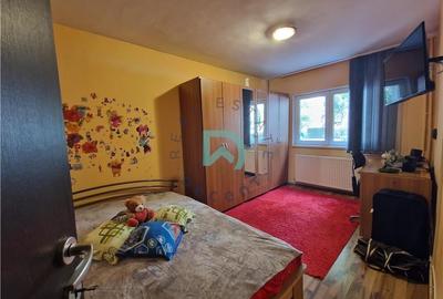 Apartament cu 2 camere decomandat în Bartolomeu