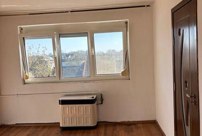 Apartament cu 2 camere în 14 Mai - 1