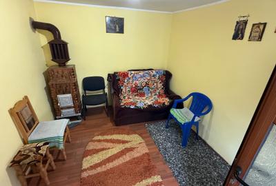 Casă cu 3 camere în Chercea - 4