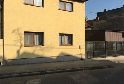 Casă cu 4 camere cu Teren 291 Mp în Călugareni - 5