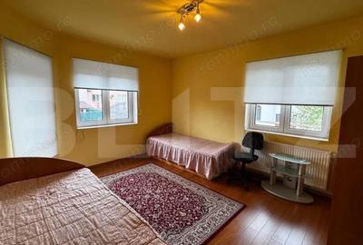 Casă cu 3 camere cu Teren 300 Mp în Cetate - 1