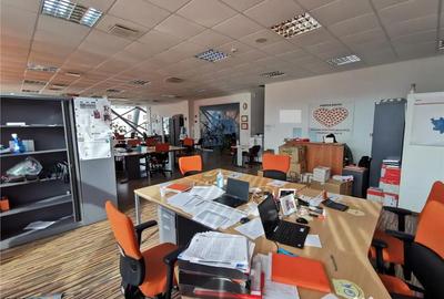 Spațiu comercial, de 136 mp, în Central